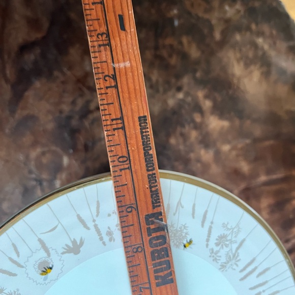 One Hundred 80 Degrees Busy Bees Cake Stand - Picture 3 of 8